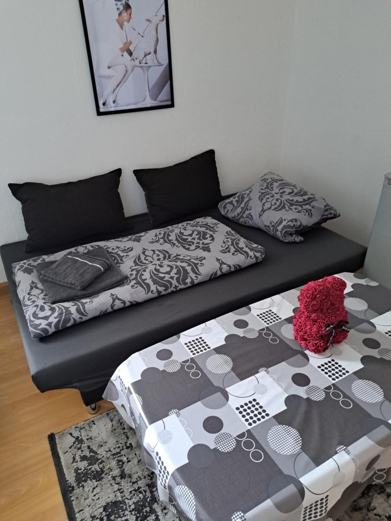 Doppelzimmer ארפורט מראה חיצוני תמונה